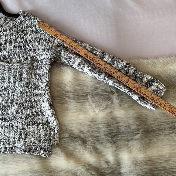 FOREVE 21 S Slouchy Knobby Cable Knit Scoop Neck Black White Marble Sweater Warm - Picture 12 of 12